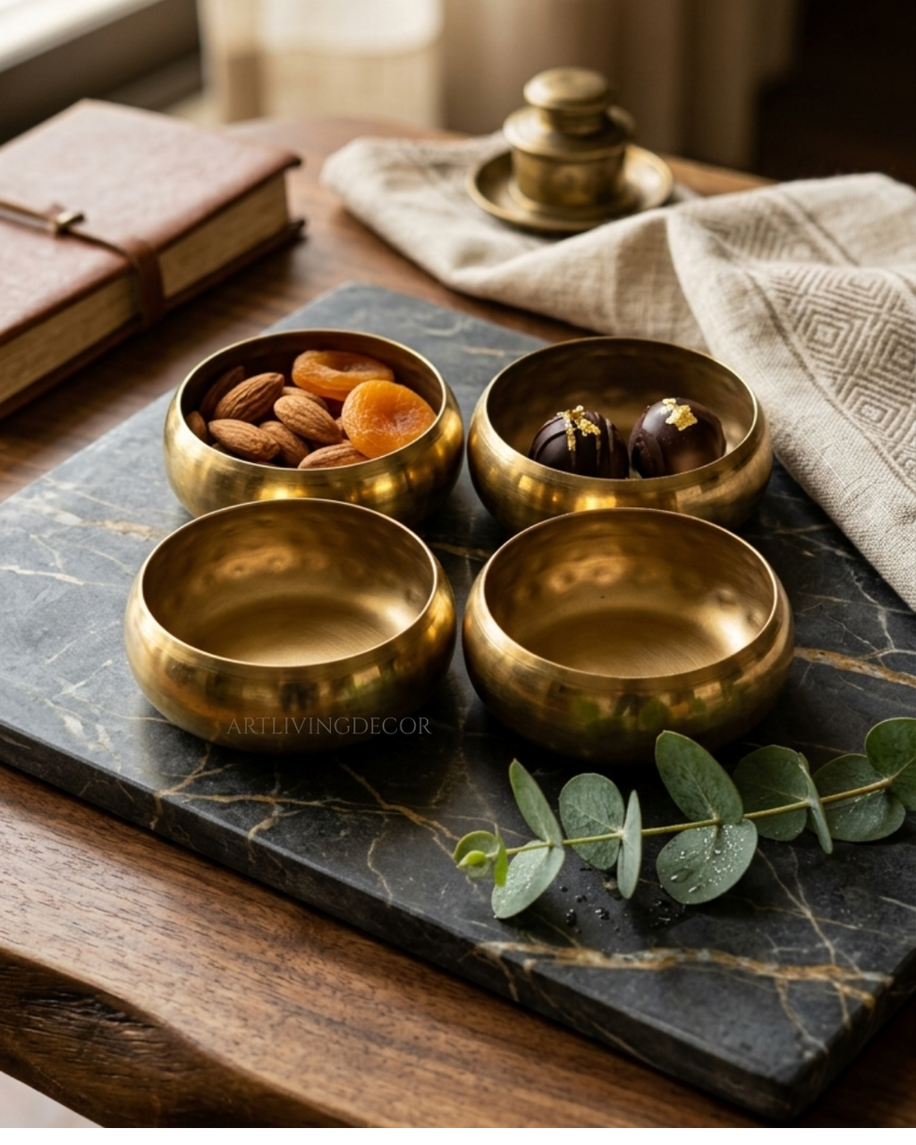 Set of 4 Decorative Empty Hammered Bowls